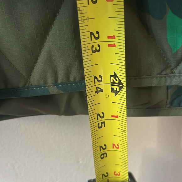 Tiny Cottons, The Tiny Big Sister, Flowers Quilted Coat.
Size 36 - Picture 5 of 5